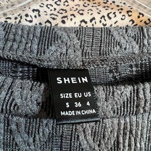 Size S Crop Top Sweater